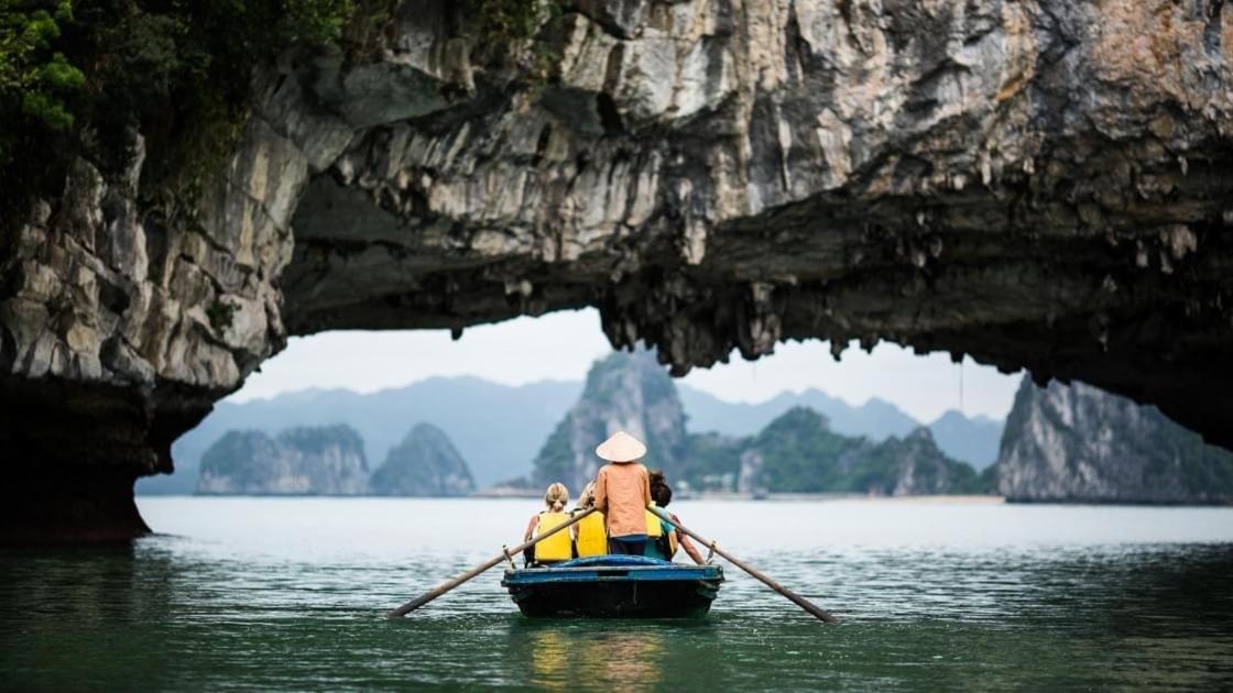 Cat Ba Violet Hotel Chan Chau Εξωτερικό φωτογραφία